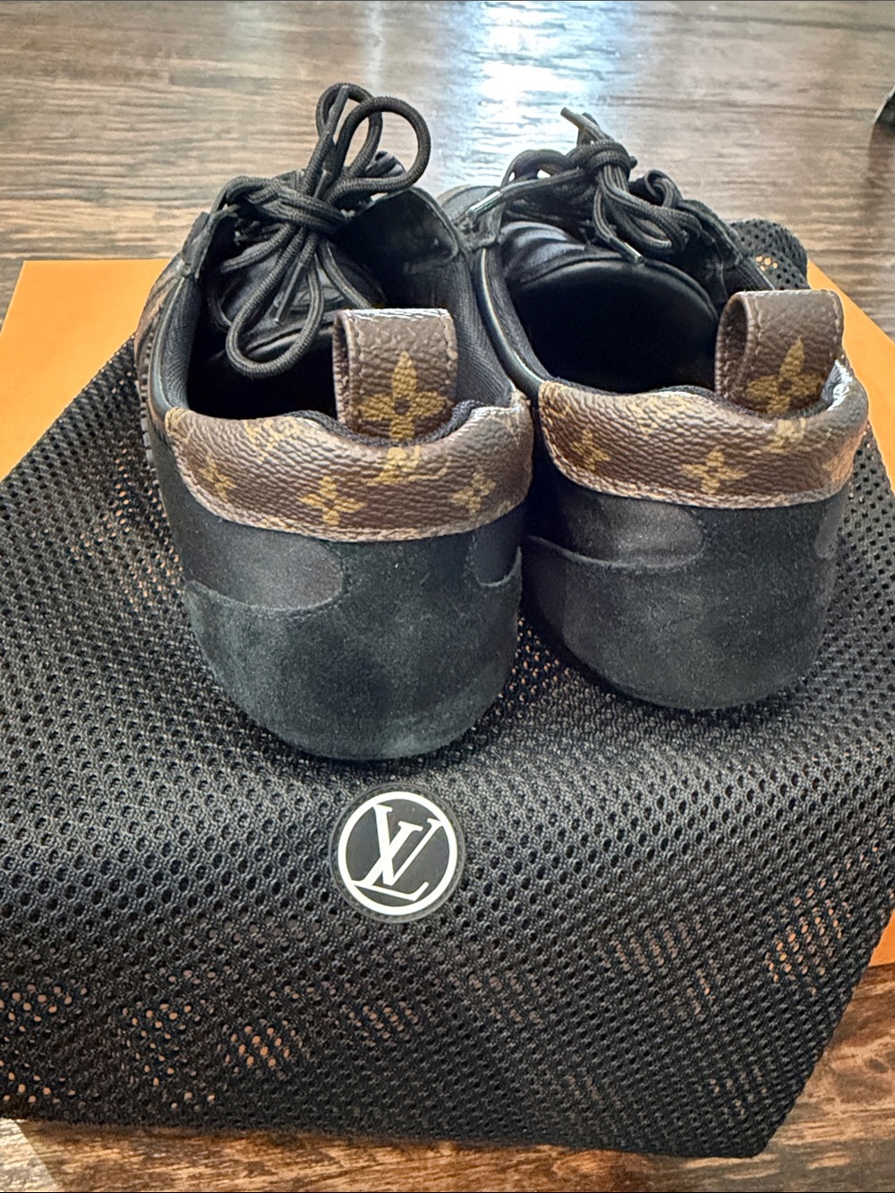 Authentic Louis Vuitton Brown & Black Monogram Women’s Low-Top Sneakerina - Picture 4 of 6